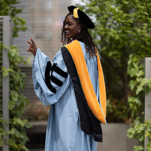 Meet your Posher, Kenice